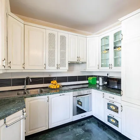 Jakov Ii Apartman Podstrana