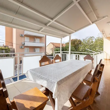 Jakov Ii Apartamento